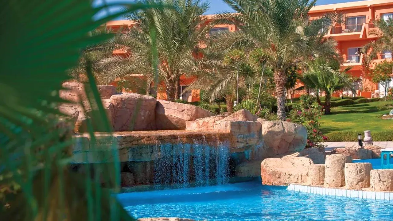 الفندق أمواج عيون - شرم الشيخ